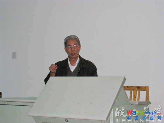 同濟(jì)大學(xué)博士生導(dǎo)師范瑾初教授來(lái)城環(huán)系做學(xué)術(shù)報(bào)告