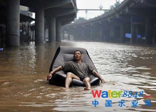 武漢看海，百億排水工程為何不管用？