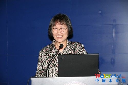 劉勁松  高工  來自：浙江省環(huán)境檢測中心  報告題目：農(nóng)村簡易生活垃圾焚燒爐二惡英排放及周邊環(huán)境土壤二惡英分布規(guī)律初探