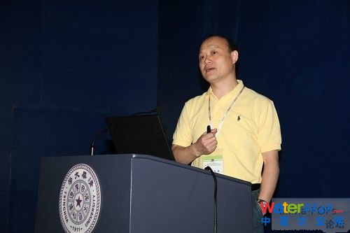 劉維屏  教授  來自：浙江工業(yè)大學  報告題目：手性POPs環(huán)境行為與生態(tài)毒理的對映體選擇性